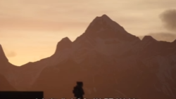 夕阳下的山脉